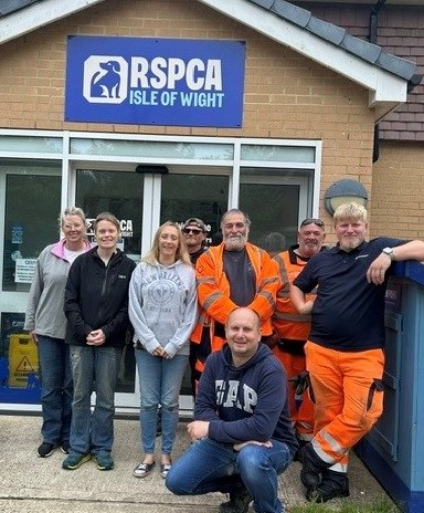 Island Roads joins RSPCA volunteering day